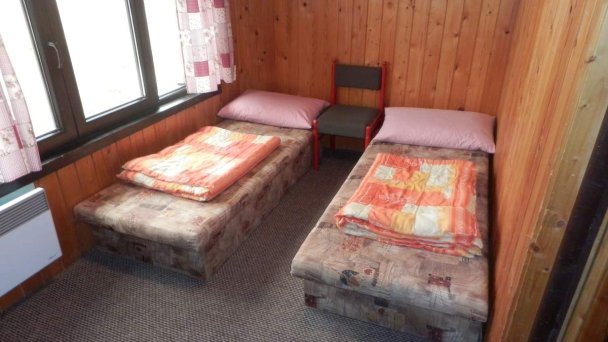 Chata Športového klubu UMB Donovaly 12 Chata Športového klubu UMB Donovaly 12