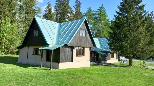 Chata Športového klubu UMB Donovaly 63 Chata Športového klubu UMB Donovaly 63