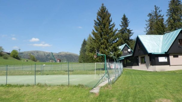 Chata Športového klubu UMB Donovaly 64 Chata Športového klubu UMB Donovaly 64