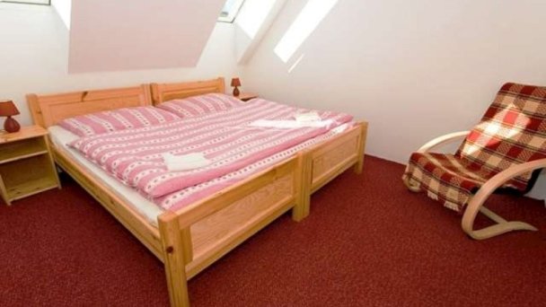 Chata HolidayRaj s wellnessom pri Bešeňovej Malatíny 29