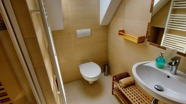 Chata HolidayRaj s wellnessom pri Bešeňovej Malatíny 35