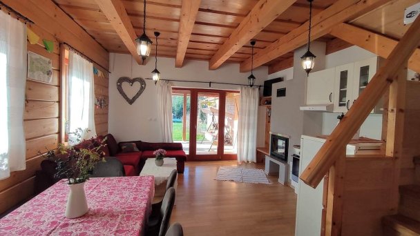 Chata HolidayRaj s wellnessom pri Bešeňovej Malatíny 41