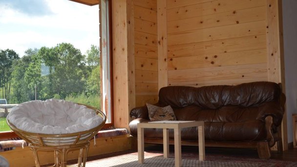 Chata HolidayRaj s wellnessom pri Bešeňovej Malatíny 53