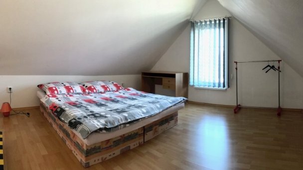 Dom v záhrade Turčianske Teplice 19 Dom v záhrade Turčianske Teplice 19