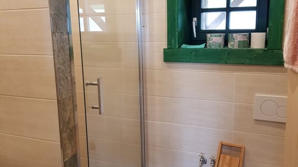 Chata Rosnička pri Počúvadlianskom jazere Banská Štiavnica 9 Chata Rosnička pri Počúvadlianskom jazere Banská Štiavnica 9
