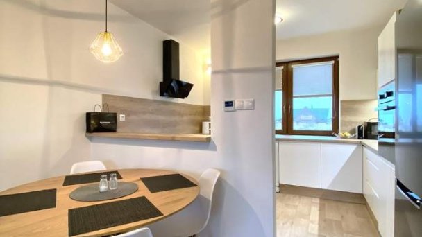 Panorama Home Valča 13