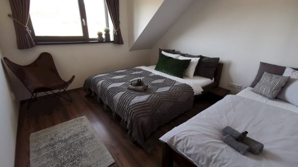 Chata Olejkárka Valča 9
