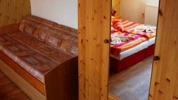 Penzión Skalovka Staškov 10