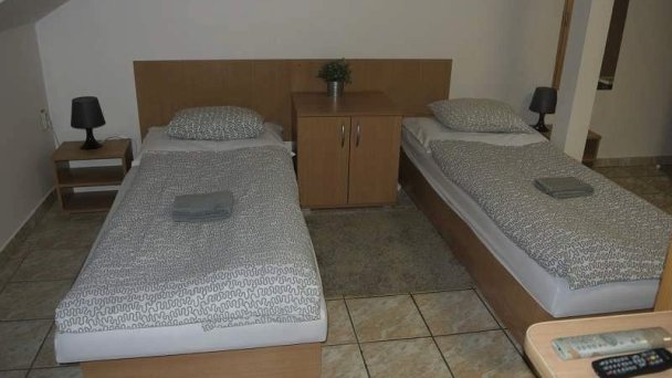 Penzión pod kaštieľom Žarnovica 18