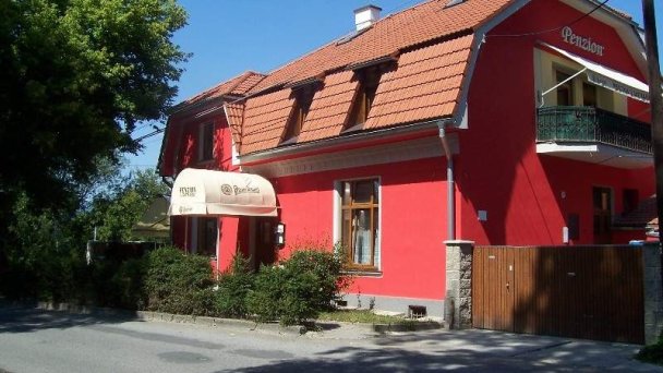 Penzión u Satmara Sliač 9 Penzión u Satmara Sliač 9