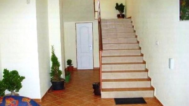 Ubytovňa Obchodné centrum Zavar 11 Ubytovňa Obchodné centrum Zavar 11