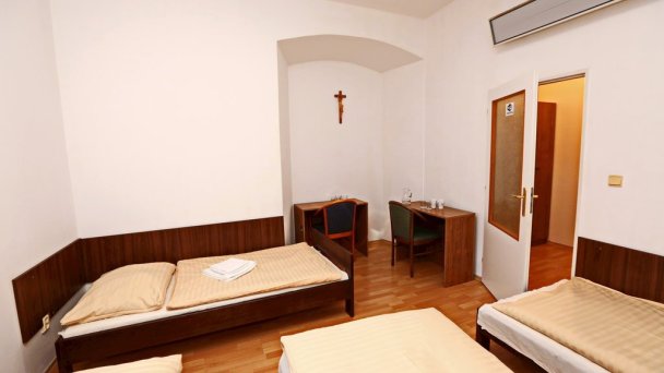 Pútnický dom v Marianke Marianka 30 Pútnický dom v Marianke Marianka 30