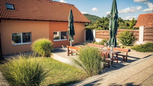 Penzión Majere Pukanec 55 Penzión Majere Pukanec 55