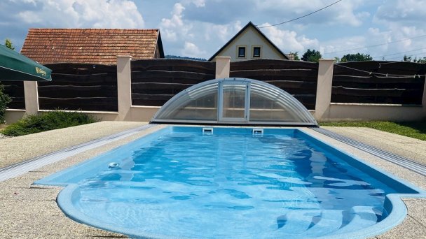 Penzión Majere Pukanec 31 Penzión Majere Pukanec 31