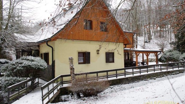 Chata Valachovka Vyhne 18 Chata Valachovka Vyhne 18