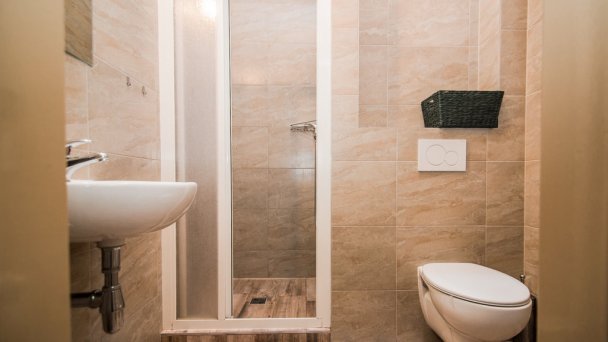 Ubytovňa Anti AQUA Rosina 20