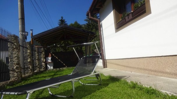 Chalupa pri vodopáde Lúčky 12