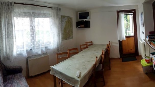 Chalupa pri vodopáde Lúčky 36