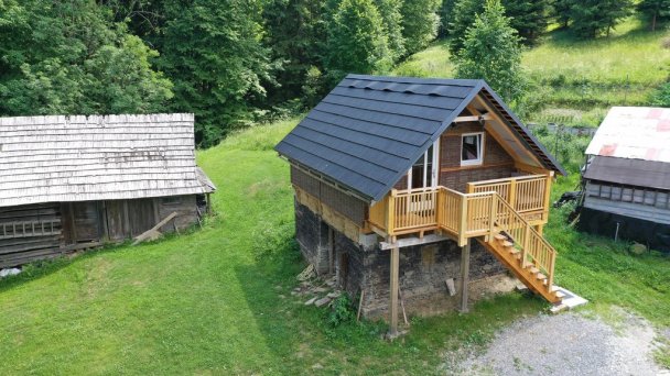 Drevenice Živčáková Korňa 34 Drevenice Živčáková Korňa 34