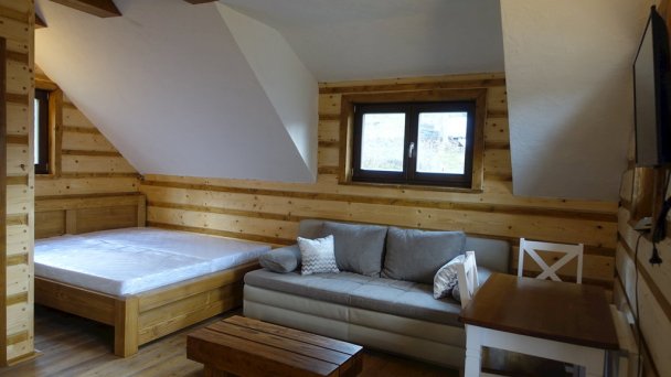 Drevenice Živčáková Korňa 36 Drevenice Živčáková Korňa 36