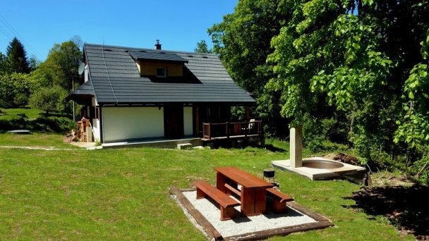 Drevenice Živčáková Korňa 46 Drevenice Živčáková Korňa 46