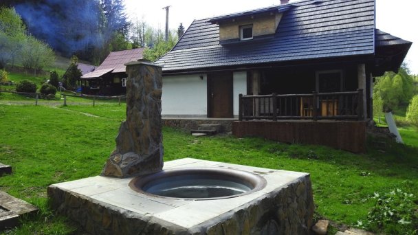 Drevenice Živčáková Korňa 4 Drevenice Živčáková Korňa 4