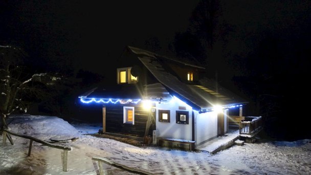Drevenice Živčáková Korňa 15 Drevenice Živčáková Korňa 15