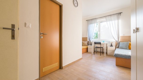 Ubytovňa Furmanská Bratislava 12 Ubytovňa Furmanská Bratislava 12