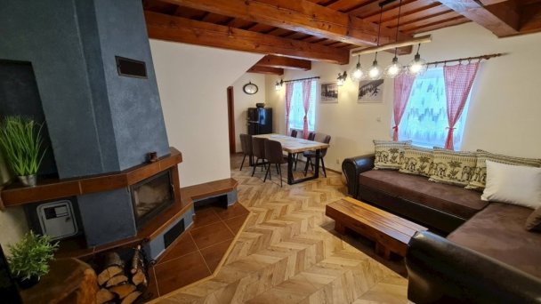 Chata pod Chopkom Bystrá 12