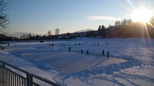 Chata Kašná hôrka (pôvodne Chata Tajch) Nová Baňa 14 Chata Kašná hôrka (pôvodne Chata Tajch) Nová Baňa 14