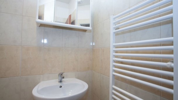 Ubytovňa QHome Pezinok 18
