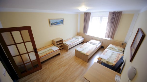 Horský hotel Eva Svätý Jur 6