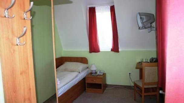 Penzión Zlatá Noha  Bratislava 34