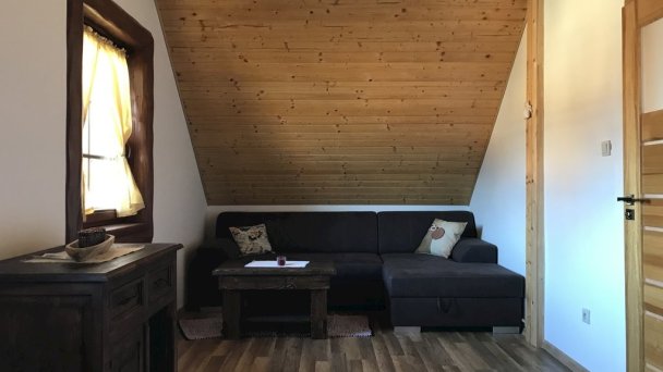 Zrubový rekreačný dom Liptovský Trnovec 13 Zrubový rekreačný dom Liptovský Trnovec 13