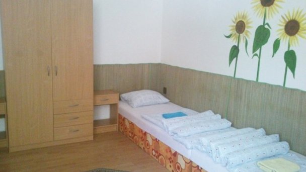 Turistická ubytovňa Galanta 9 Turistická ubytovňa Galanta 9