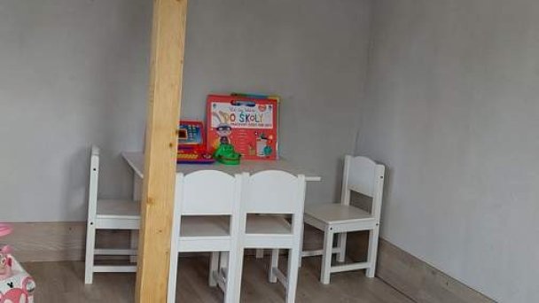 Modré domčeky Podbranč 8