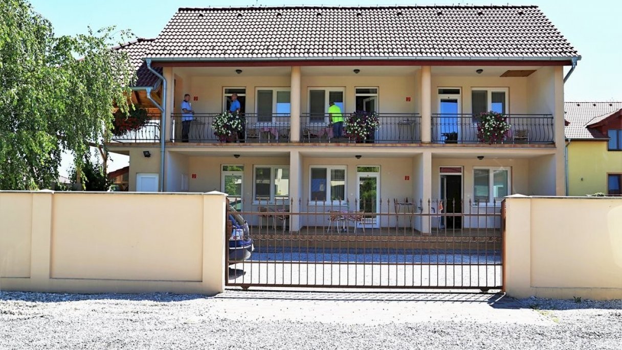 Apartmánový dom Flóra Veľký Meder 1