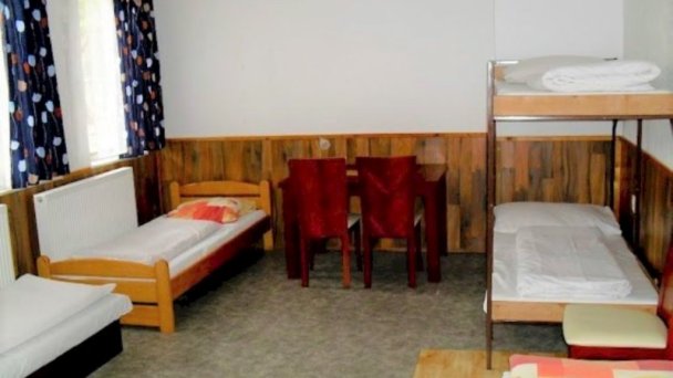 Chaty pod Gýmešom, rekreačné zariadenie Jelenec 17 Chaty pod Gýmešom, rekreačné zariadenie Jelenec 17