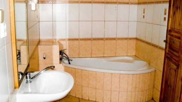 Chaty pod Gýmešom, rekreačné zariadenie Jelenec 19 Chaty pod Gýmešom, rekreačné zariadenie Jelenec 19