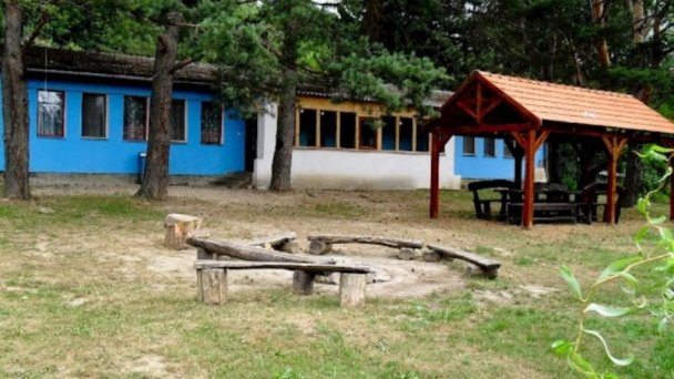 Chaty pod Gýmešom, rekreačné zariadenie Jelenec 27 Chaty pod Gýmešom, rekreačné zariadenie Jelenec 27