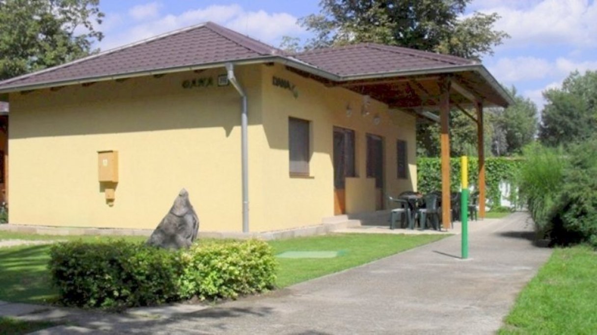 Penzión Dana Patince 1