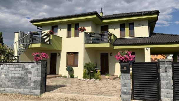 Apartmány Zelený dom Podhájska 11