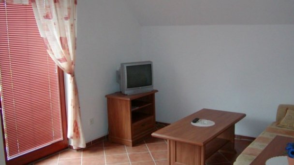 Kamenný dom Podhájska 9 Kamenný dom Podhájska 9