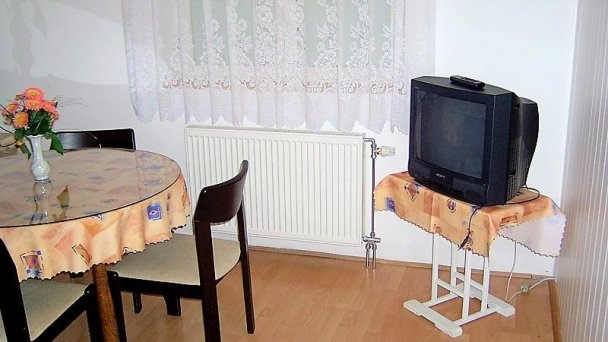 Penzión Fialový dom Podhájska 7