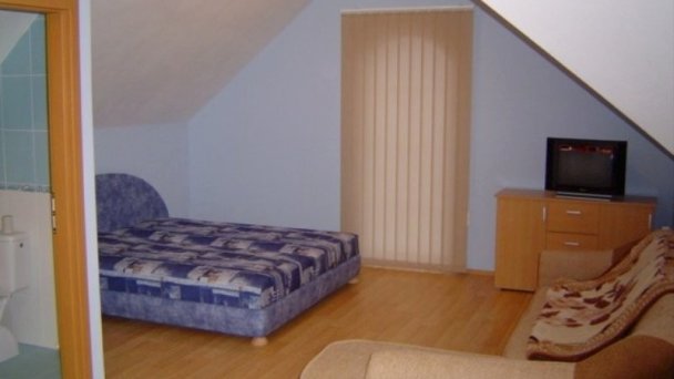Penzión Castel Podhájska 8