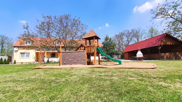 Penzión Liska Radava 22
