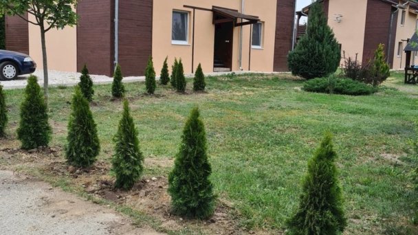Apartmány a Štúdiá Henrieta Štúrovo 8
