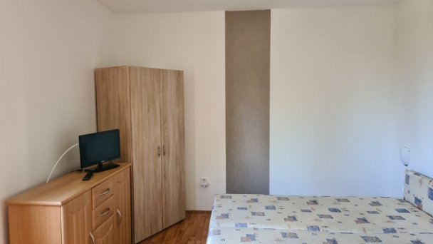 Apartmány a Štúdiá Henrieta Štúrovo 14