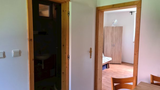 Apartmány a Štúdiá Henrieta Štúrovo 15