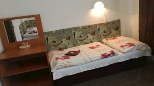 Športhotel Štúrovo 6